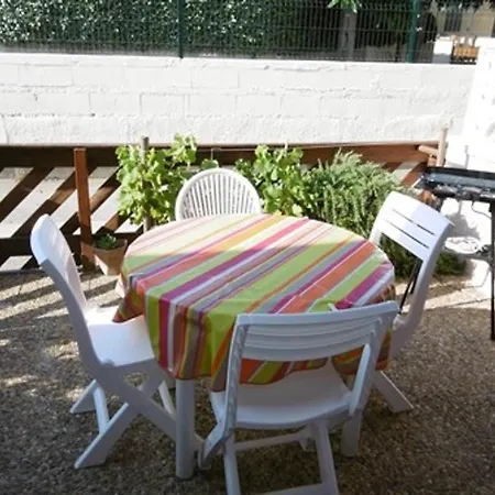 Port Leucate: Charmante 4 Pers. Proche Lac, Terrasse, Parking, Animaux Acceptes - Fr-1-798-49 *